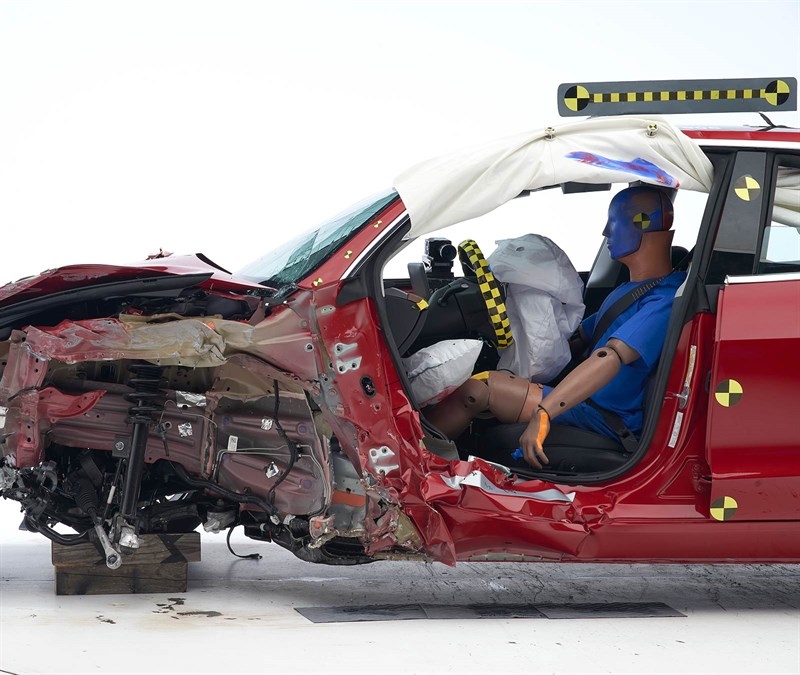 Model 3 安全性再獲獎肯定 Iihs 撞擊測試top Safety Pick 最好評 Ddcar 電動車